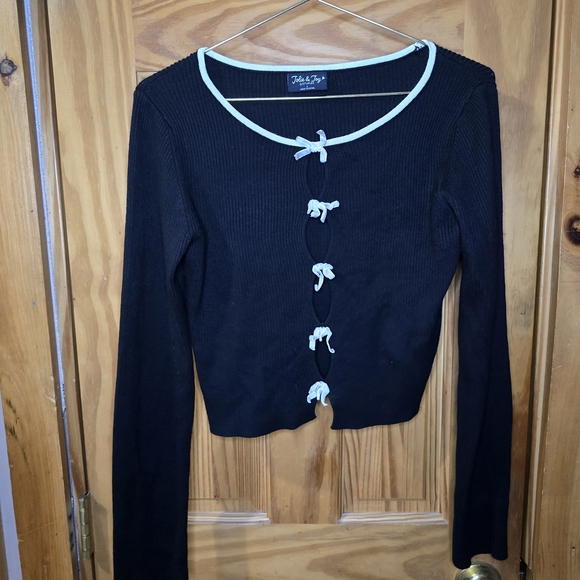 Jolie & Joy Y2K Womens Long Sleeve Top With Open Front Details, Size Large - Picture 6 of 6